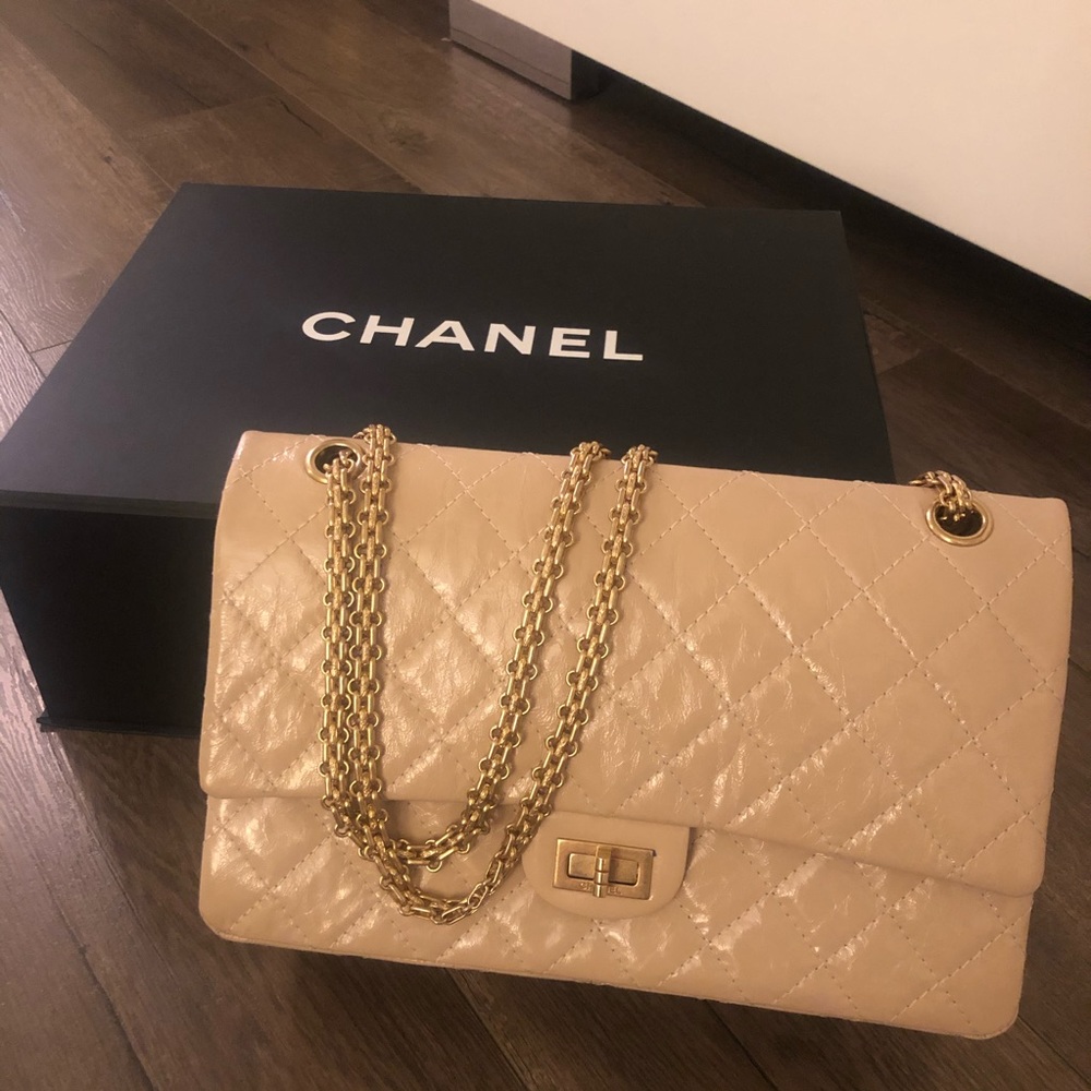 Vintage Chanel bag in great condition